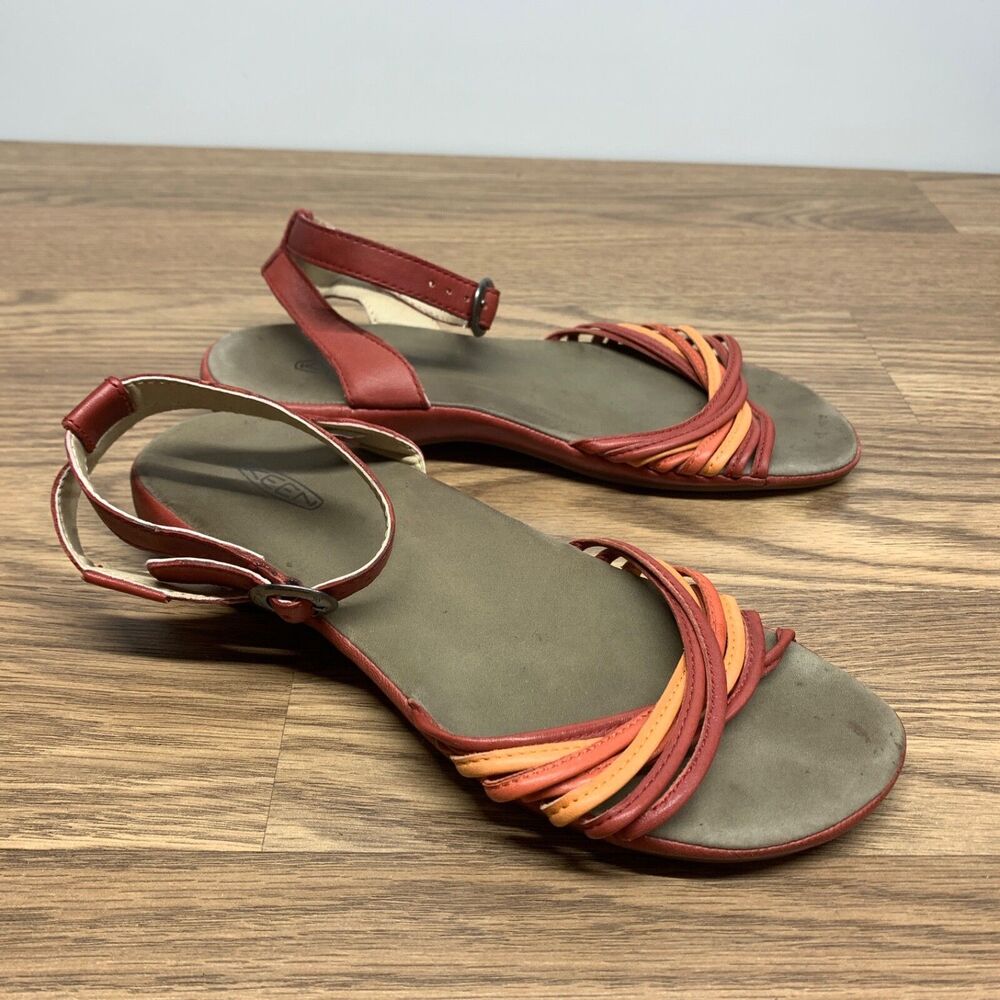 Keen Women’s Emerald City Red Sandal Size 8 Ankle Strap